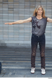 Street  686 standing t poses whole body 0001.jpg